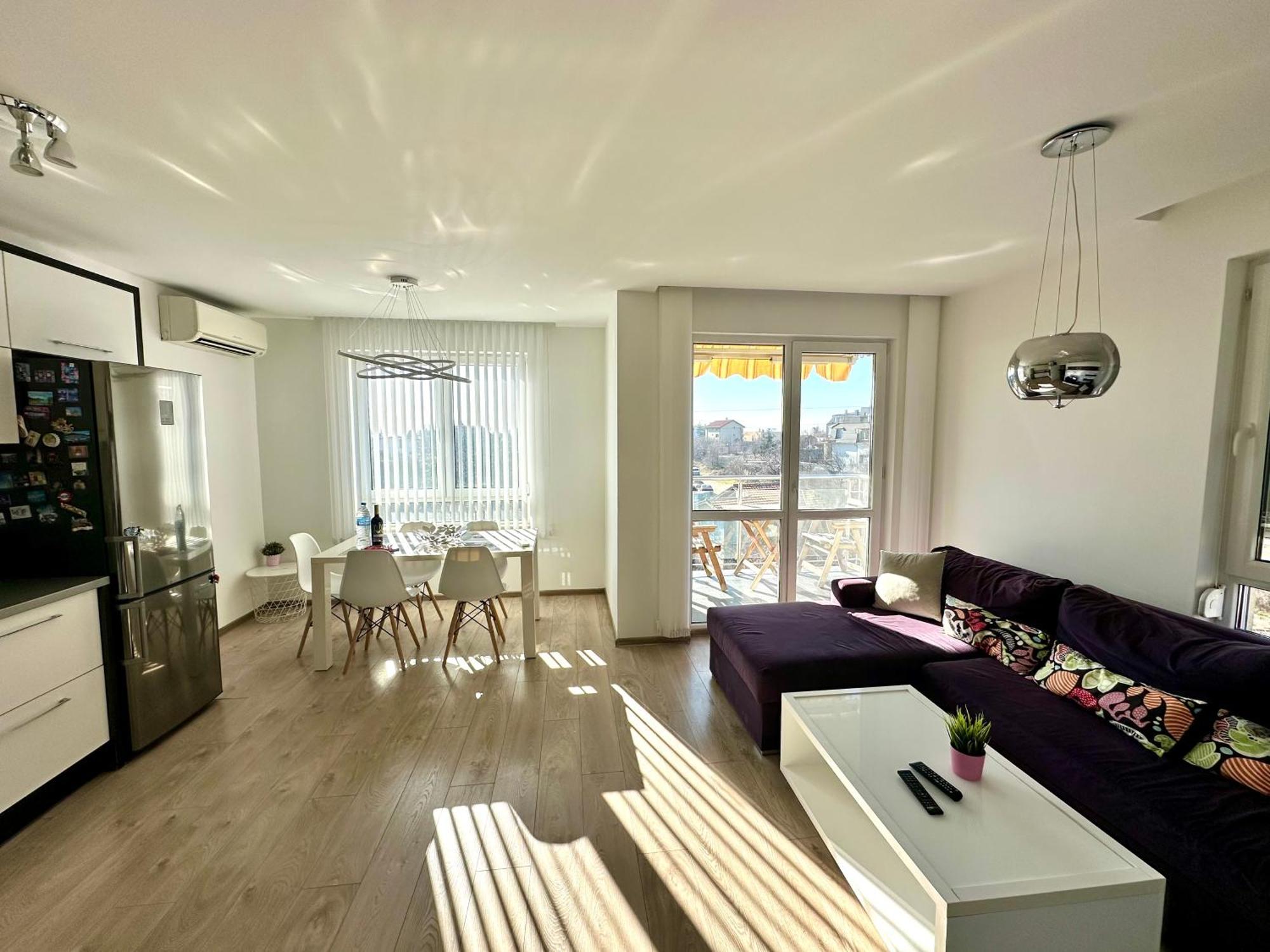 Briz Apartment; 2 Bdr; 6 Guests; Private Parking Warna Zewnętrze zdjęcie