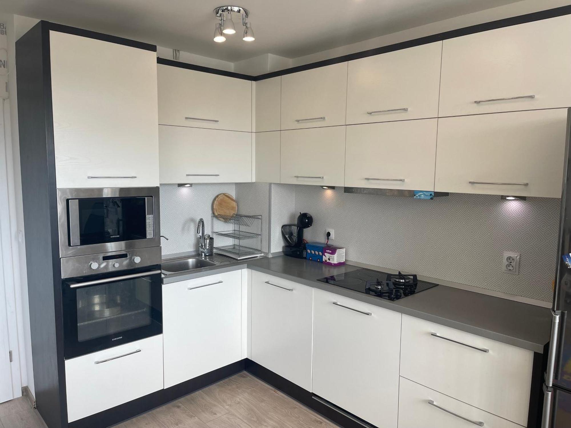 Briz Apartment; 2 Bdr; 6 Guests; Private Parking Warna Zewnętrze zdjęcie